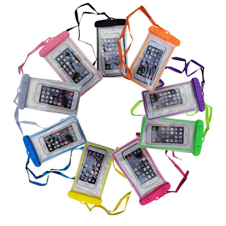 Waterproof phone lanyard pouch for the river